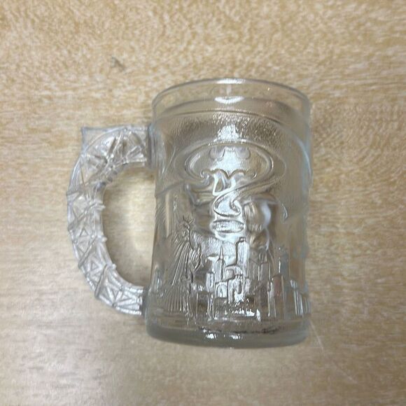 Batman Forever McDonald’s glasses - Picture 3 of 16